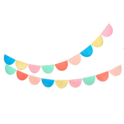Regenbogen Seidenpapier Girlande von meri meri | Die kleine Fetenkiste | Rainbow Tissue Paper Scallop Garlands (x 2) SALE
